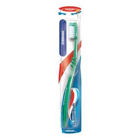 АКВАФРЕШ Стандарт средняя щетка зубная (Aquafresh)
